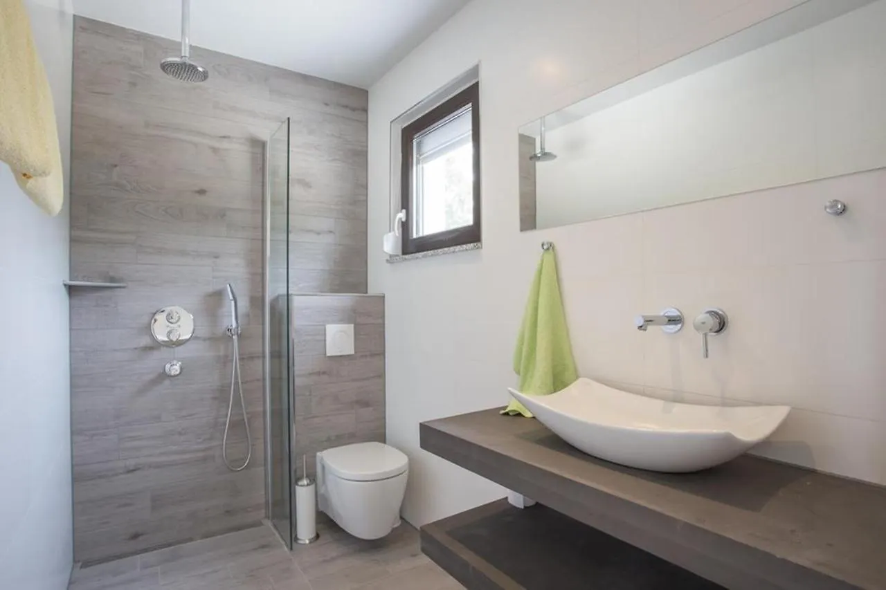 Jelena'S Paradise Villa Galizana Holiday home