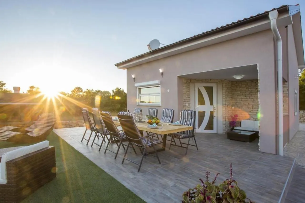 Jelena'S Paradise Villa Galizana